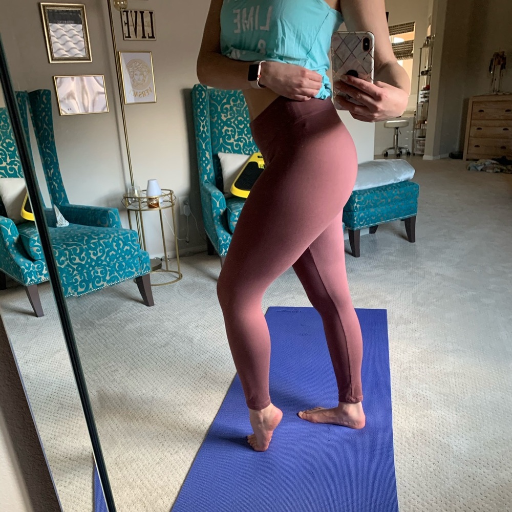 ❌SOLD❌Express super soft and cozy leggings